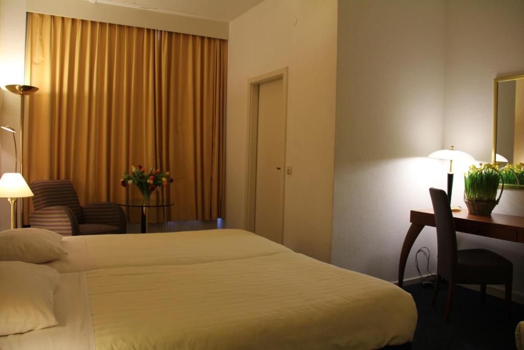 Hotel Alfa Amsterdam Zimmer foto